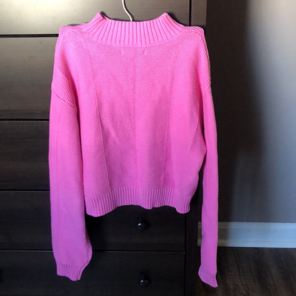 LA HEARTS  -Pink crop  sweater in great condition